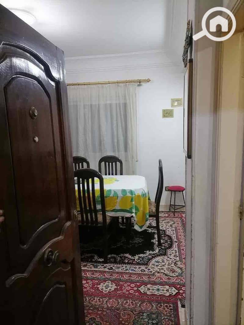 2 fe3ee445-2680-480e-bfa7-583af364636e. jpg