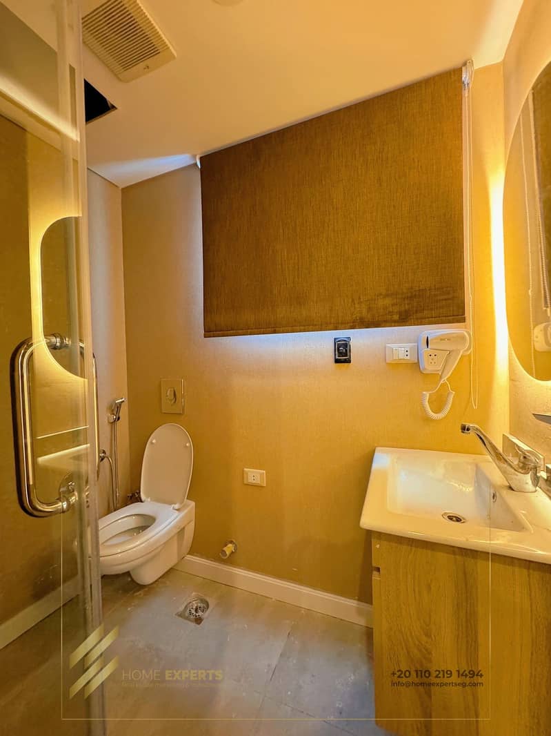 13 926805c3-3507-4434-b53f-61af3d0d5e08. jpg