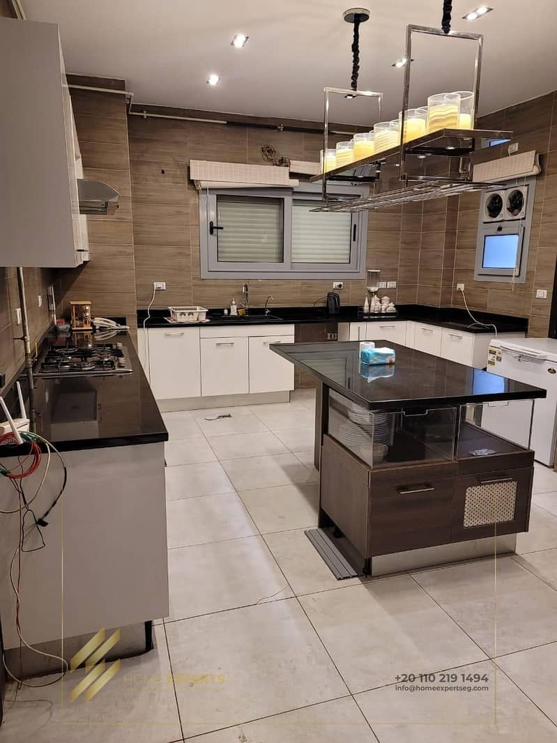 10 66663565-388c-453c-bb63-8707af1b8267. jpg