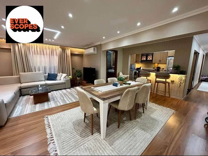 8 557636942_4056380634692665_4770087026205520359_n. jpg