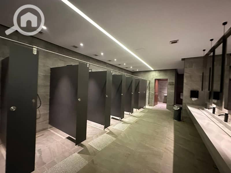 23 WhatsApp Image 2025-12-22 at 5.57. 16 PM. jpeg