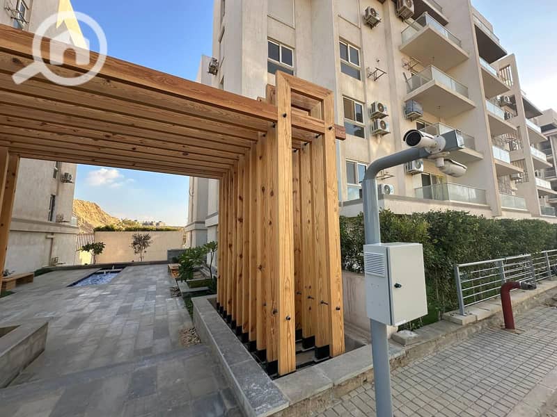 28 WhatsApp Image 2025-12-22 at 5.57. 19 PM. jpeg