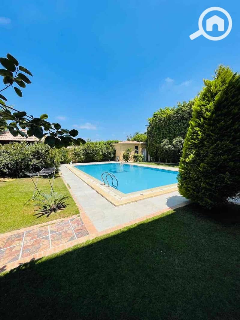 3 f999c0ce-3060-4580-a3e1-8c1922aaa0bc. jpg