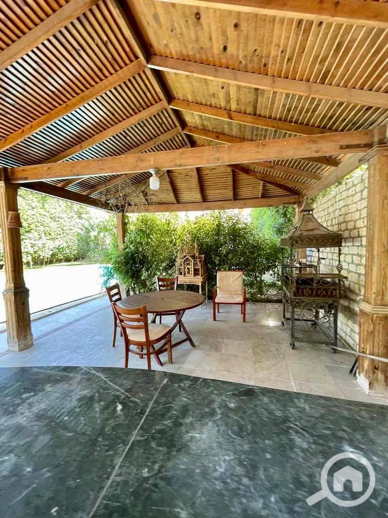 11 699b2376-304f-41e2-b05a-49580f693a18. jpg