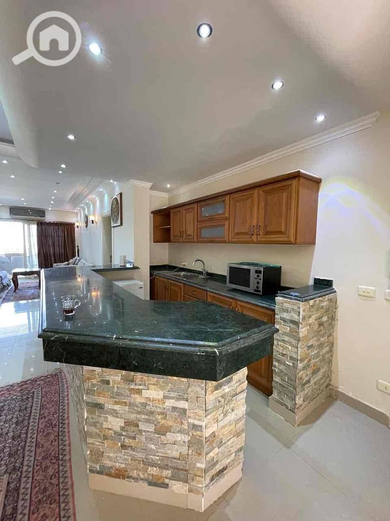 14 51eb4b58-2cae-48b1-9f24-1cc0e050bc9d. jpg