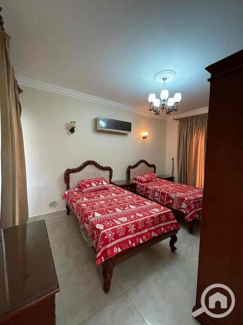 16 0766da4e-eb4b-480f-a289-b7d8af04ed6f. jpg