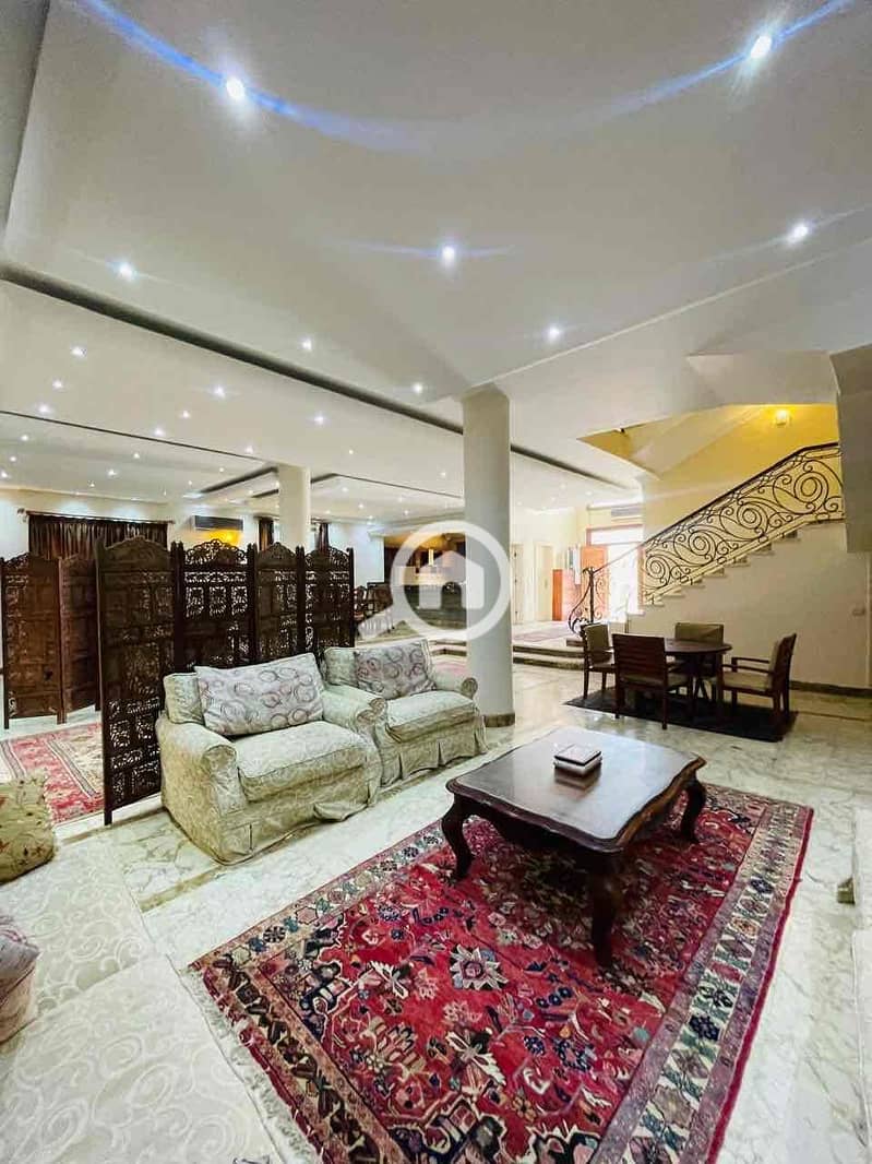 27 aac95d23-96a3-4cac-83a9-712b0dc4edcd. jpg