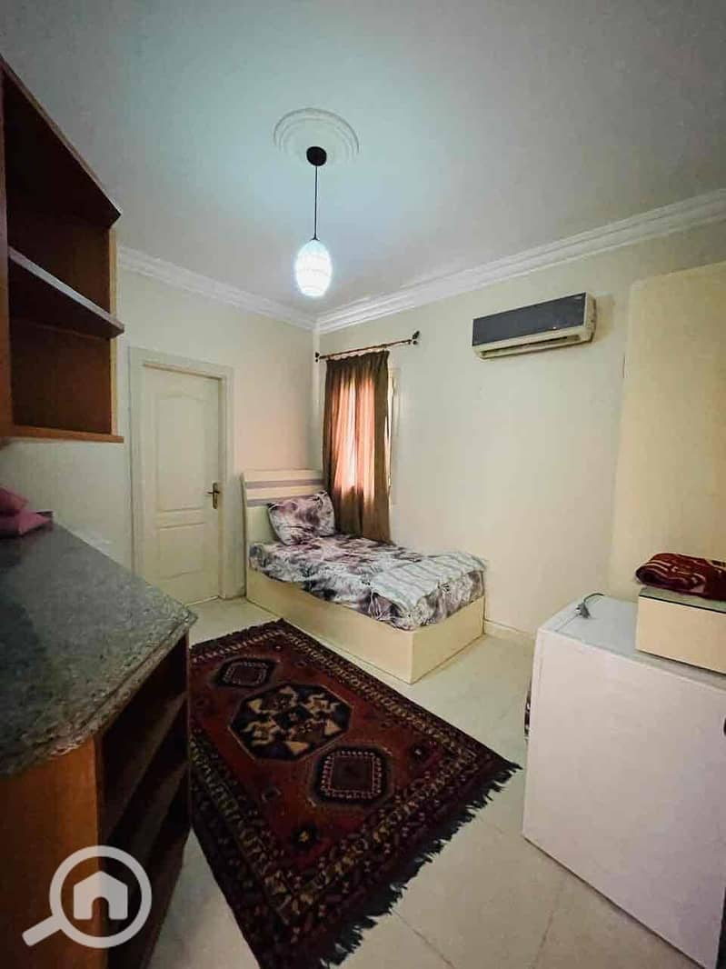 45 24ebca70-5caf-4ea9-a21d-314cd1bdd563. jpg