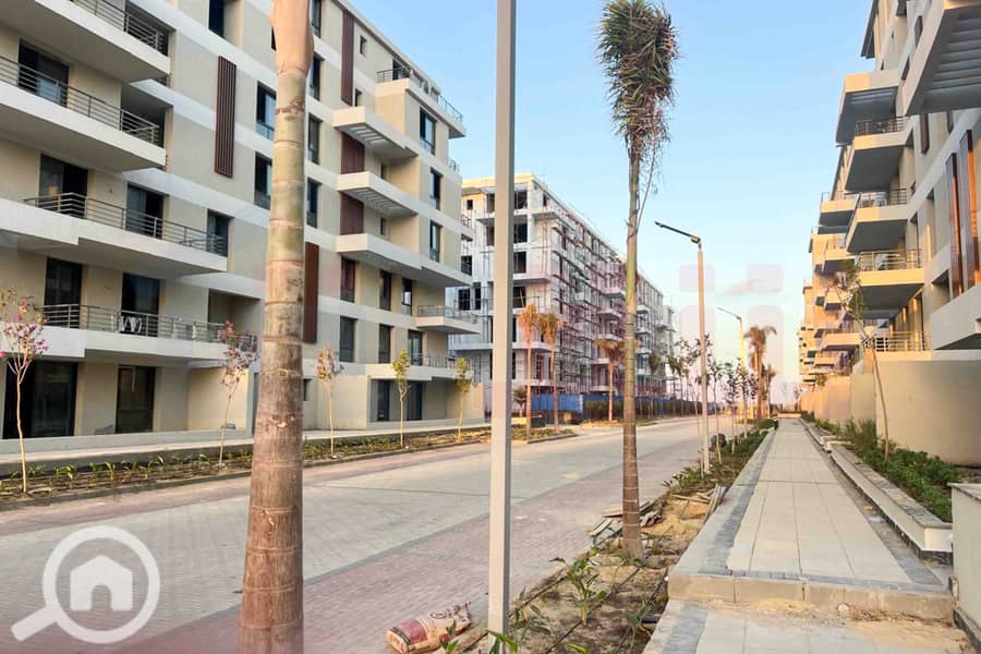 4 WhatsApp Image 2025-12-23 at 10.58. 16 (1). jpg