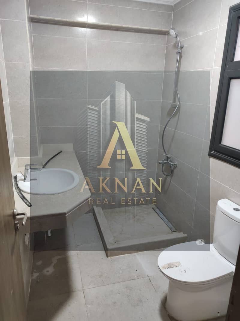 4 WhatsApp Image 2025-12-07 at 10.24. 20. jpeg