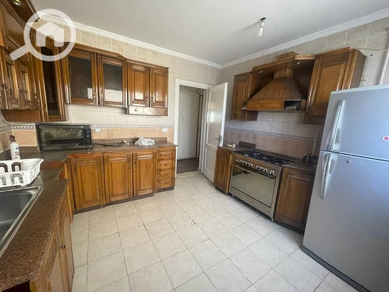 10 WhatsApp Image 2025-12-24 at 00.02. 41(8). jpeg