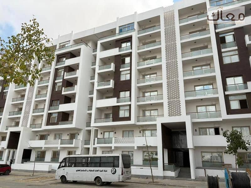 2 6e20e502-c2fe-4651-9bd8-a194cb71716d. jpeg