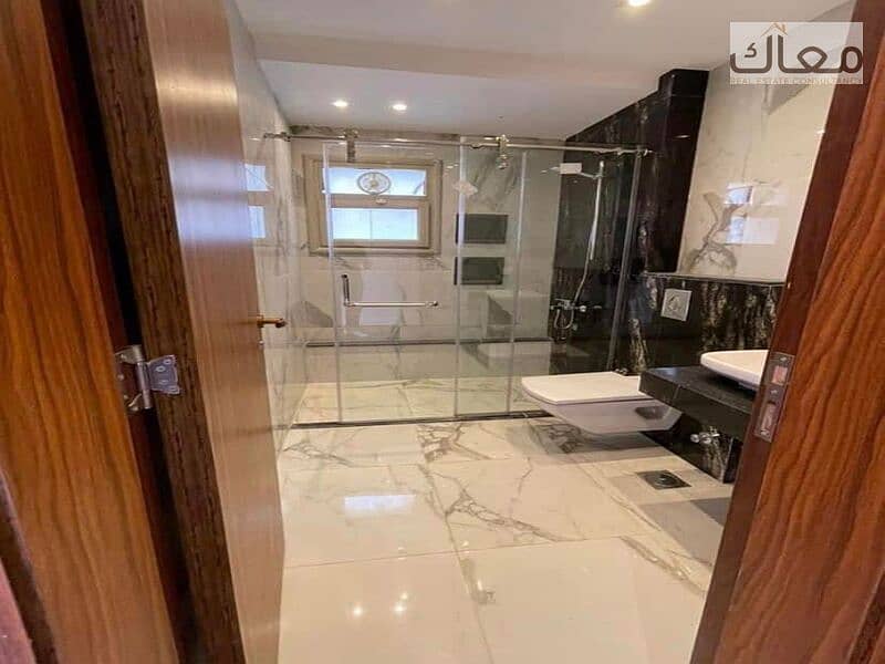 4 6558829c-c243-491c-9486-bf277b14bad0. jpg