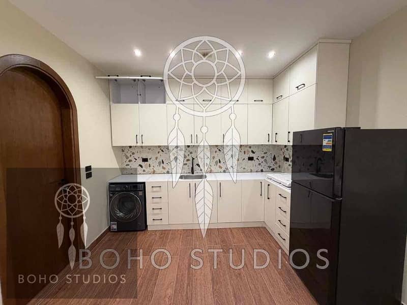 9 ff9f064c-6c85-498c-8d3a-4c50143942fa. jpg