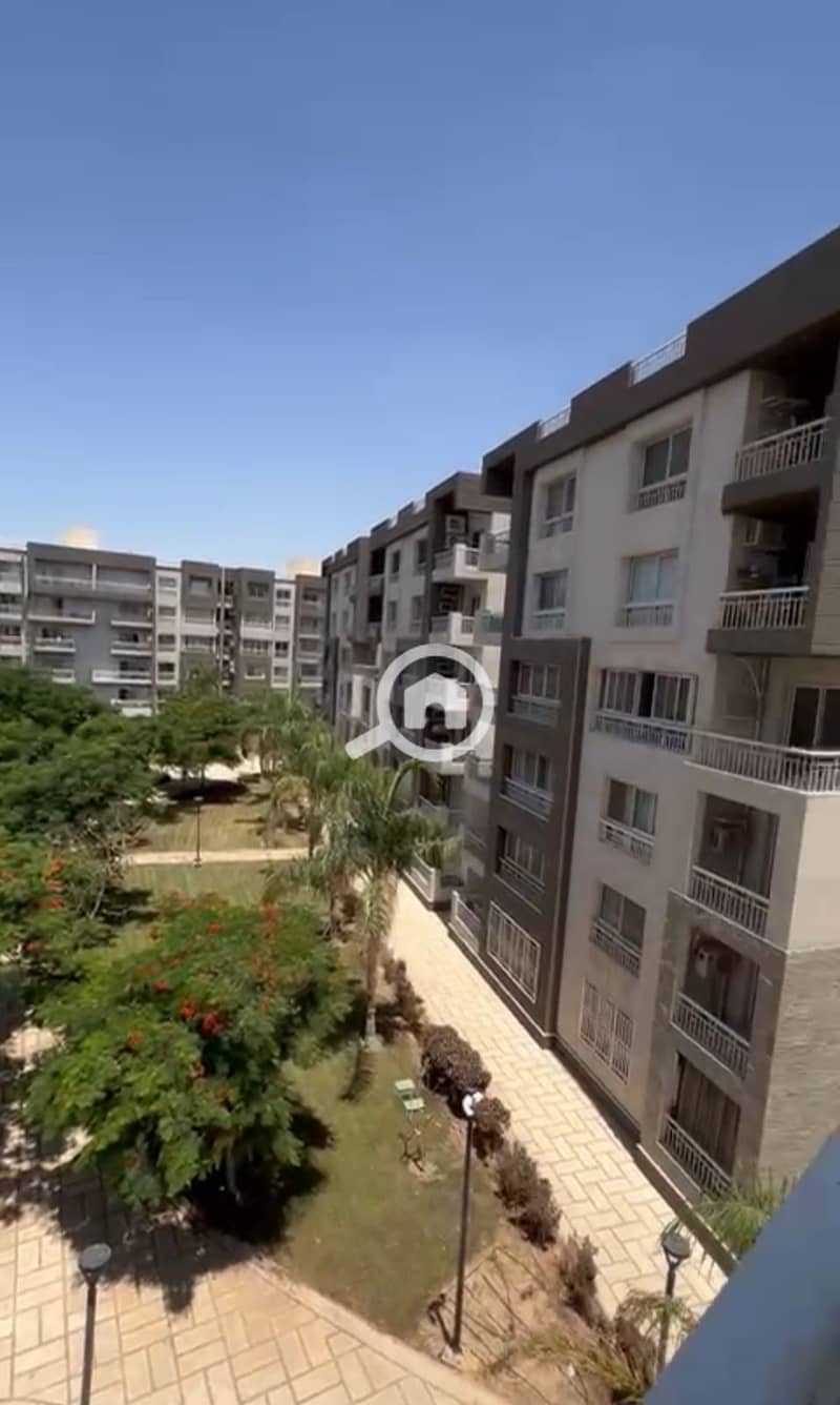 4 29fde20b-d9eb-48b0-9176-adbe3522e783. jpeg