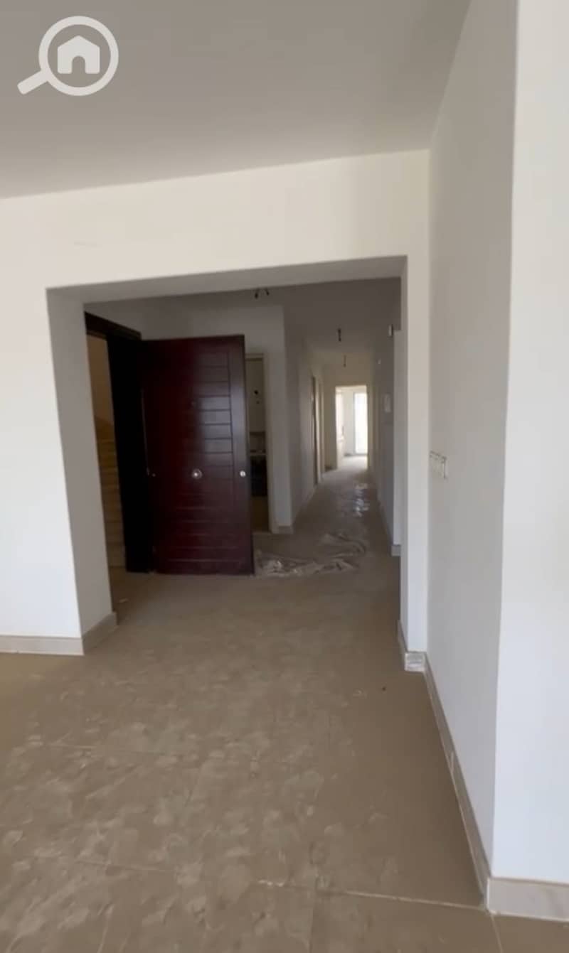 6 44c7a201-cb44-4360-b60d-291a8b1d076a. jpeg