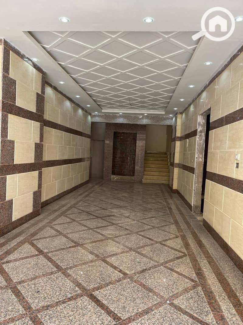 3 WhatsApp Image 2025-10-21 at 11.43. 18_044aa56d. jpg