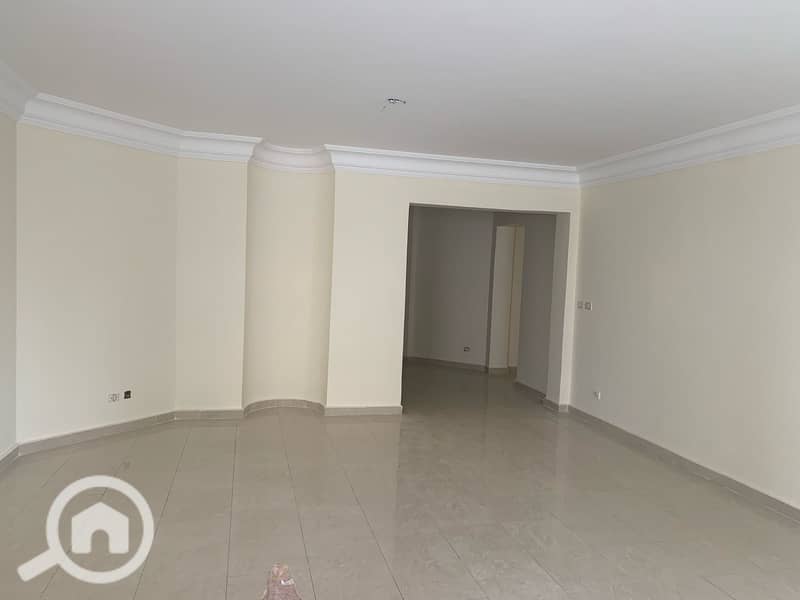 3 0e7d22f9-8a81-4db8-bb97-3a7c0629ee17. jpeg