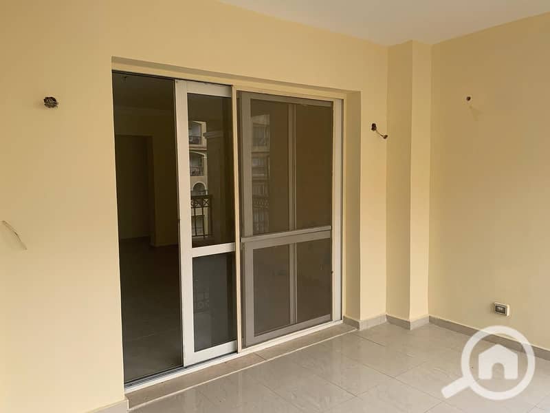 6 6bd085b8-4f77-409c-b526-209f4dcd5331. jpeg