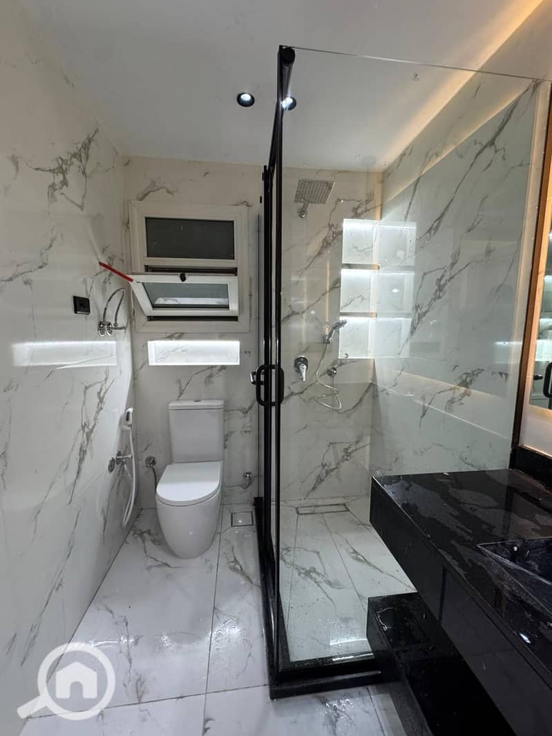 10 WhatsApp Image 2025-12-25 at 10.46. 16(5). jpeg