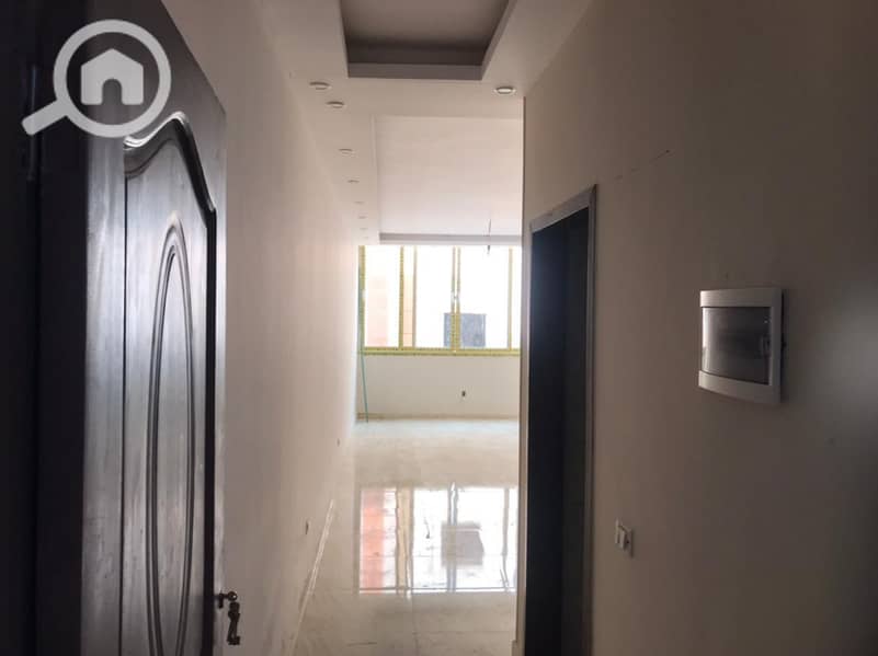 8 WhatsApp Image 2025-10-19 at 15.14. 00_96439420. jpg