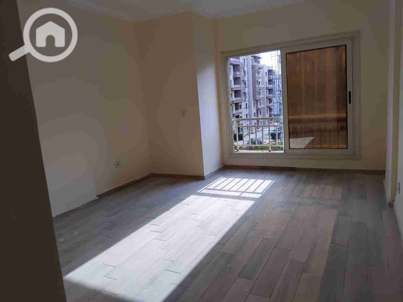 1000957164. jpg 1000957164. jpg