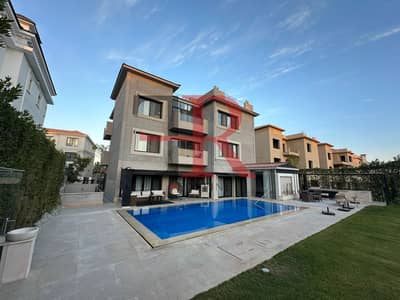 فیلا 7 غرف نوم للايجار في القاهرة الجديدة، القاهرة - WhatsApp Image 2025-12-25 at 12.52. 13 AM. jpeg