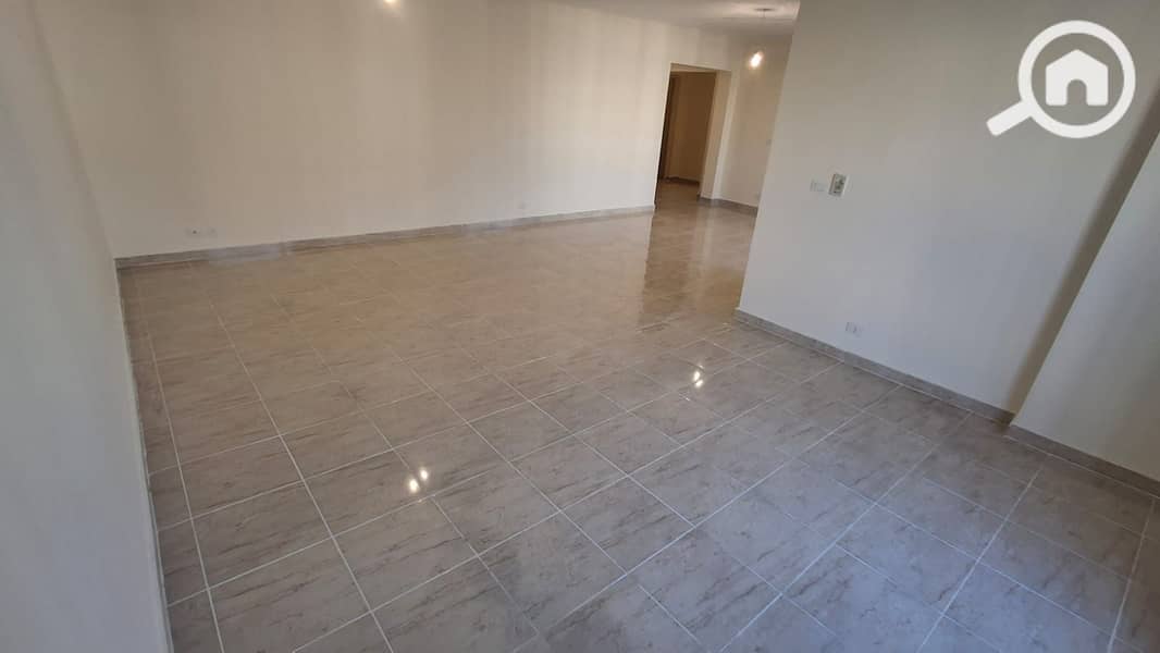 7 d733a013-5f8b-4119-ba18-c8395c9a394c. jpg