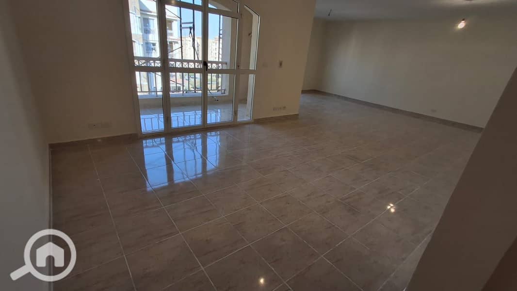 9 d8685772-8a27-4aa4-a4a9-cd410cc7dd1a. jpg