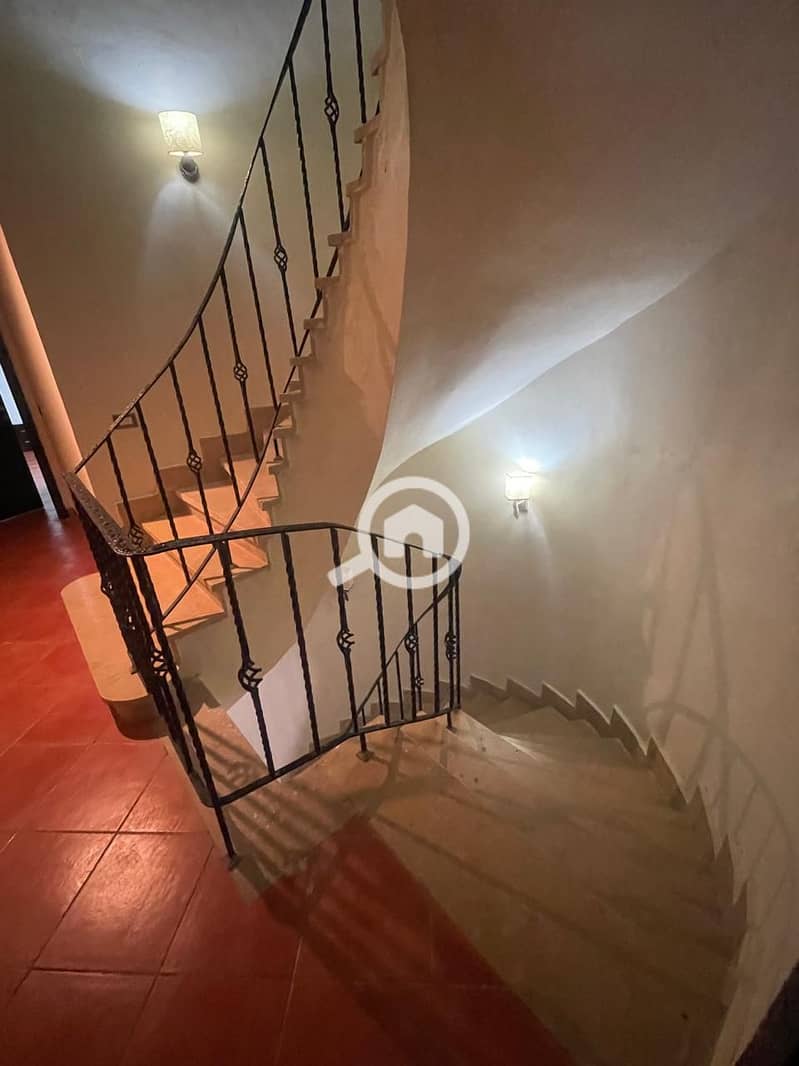 38 WhatsApp Image 2025-12-24 at 5.19. 18 PM (1). jpeg