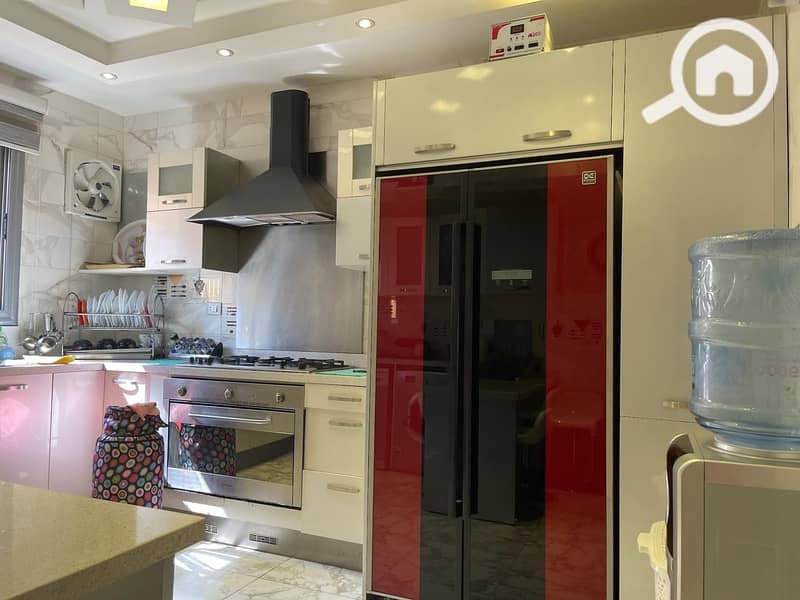 18 1a0b842d-d4af-499f-9aed-d85bf4c7f87a. jpeg