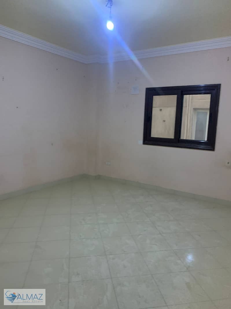 4 WhatsApp Image 2025-12-25 at 11.12. 26 AM (1). jpeg