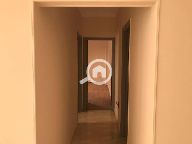 15 WhatsApp Image 2025-10-19 at 15.14. 14_1a9d9a94. jpg