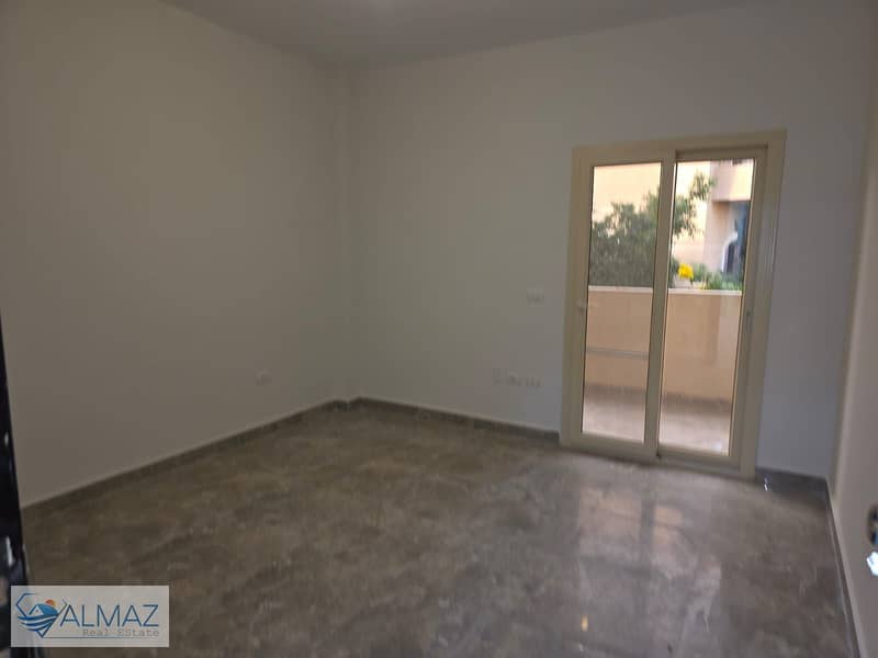 6 WhatsApp Image 2025-12-25 at 11.47. 07 AM. jpeg