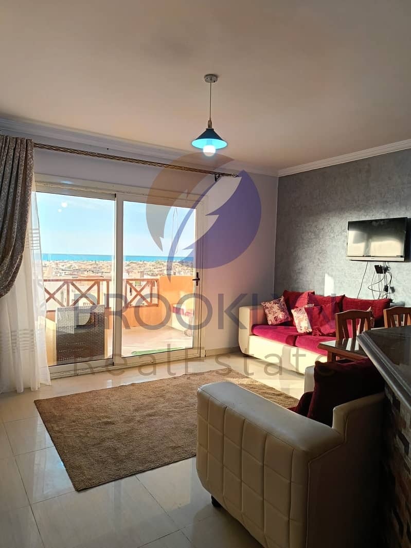 2 d9c7b003-4d37-4f07-bf04-8556b8d23db5. jpeg