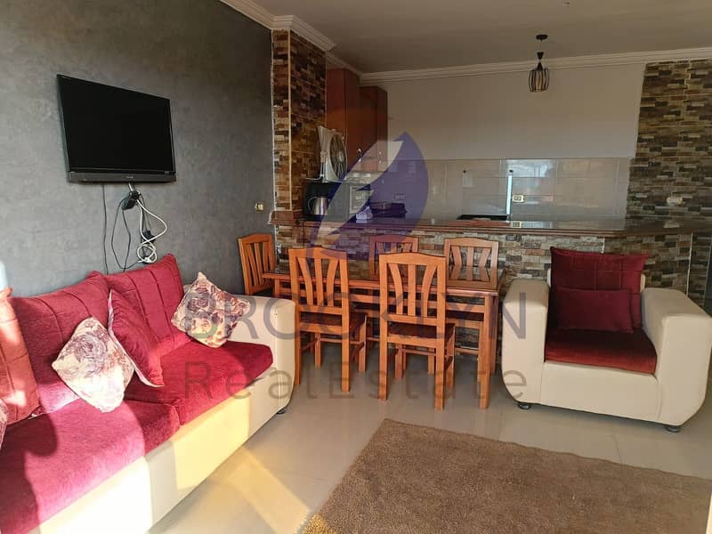 4 8cd11bf6-25a8-40bc-a8d8-e00e91f88cce. jpeg