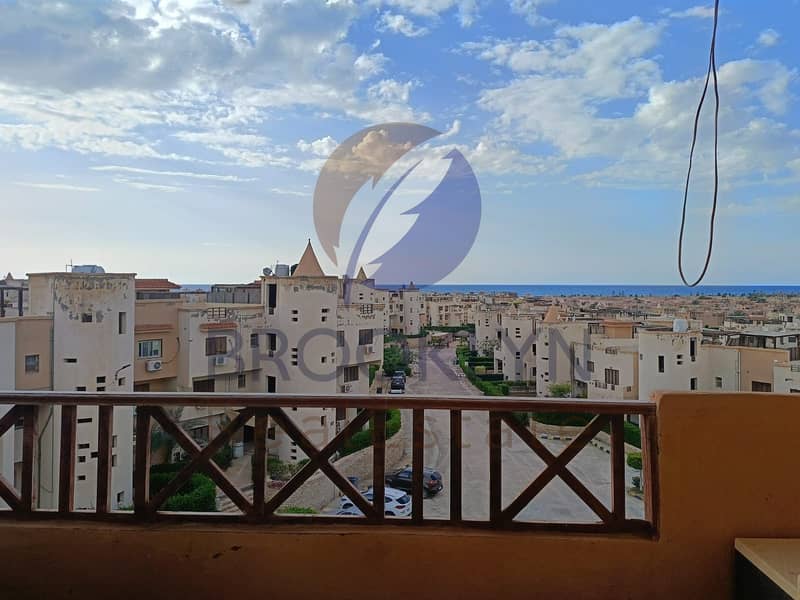 28 ea6d9dc1-80d4-4740-a458-199b200cb7da. jpeg