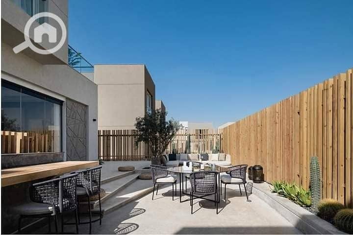 8 89c45762-b831-4056-b38f-b5278dfd45c2. jpeg