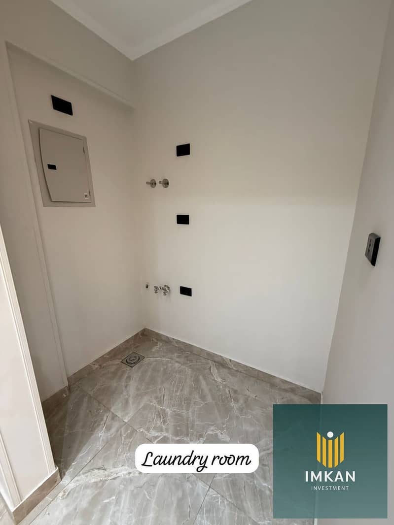 7 b2ca9b62-87c5-4d38-a6dd-ee049e2dc9e1. jpg