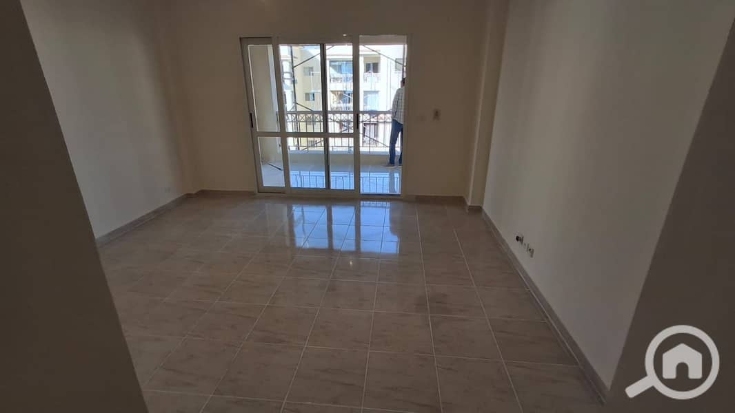 3 7bed59c6-47aa-4521-bd92-e9efca567e3e. jpg