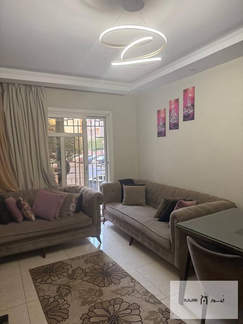 2 2f0e1598-3404-46f9-a601-ef5987873c8b. jpg