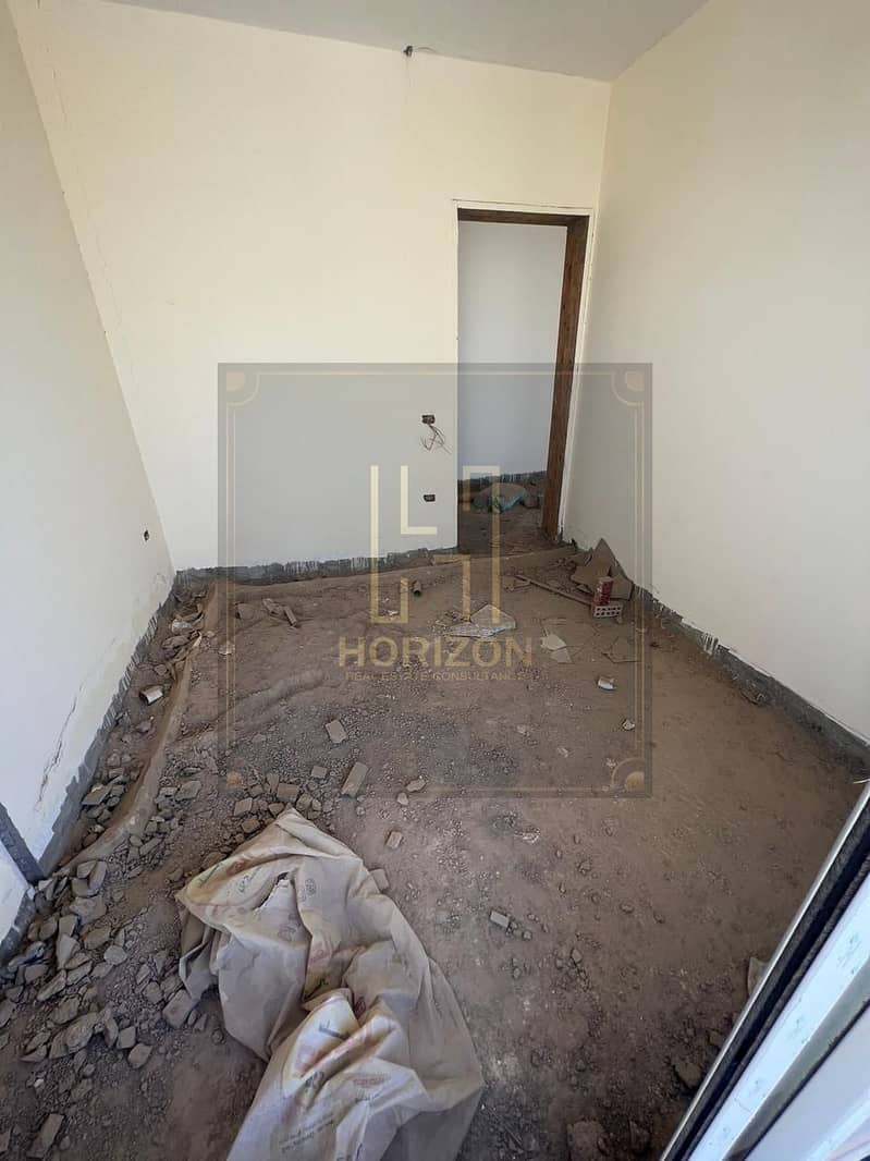 4 WhatsApp Image 2025-12-25 at 12.05. 43 PM (1). jpeg