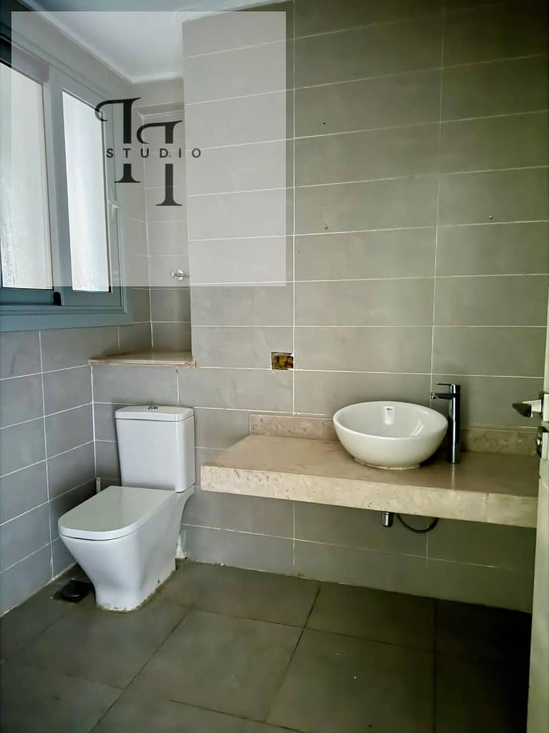 10 WhatsApp Image 2025-12-24 at 4.55. 21 PM (1). jpeg