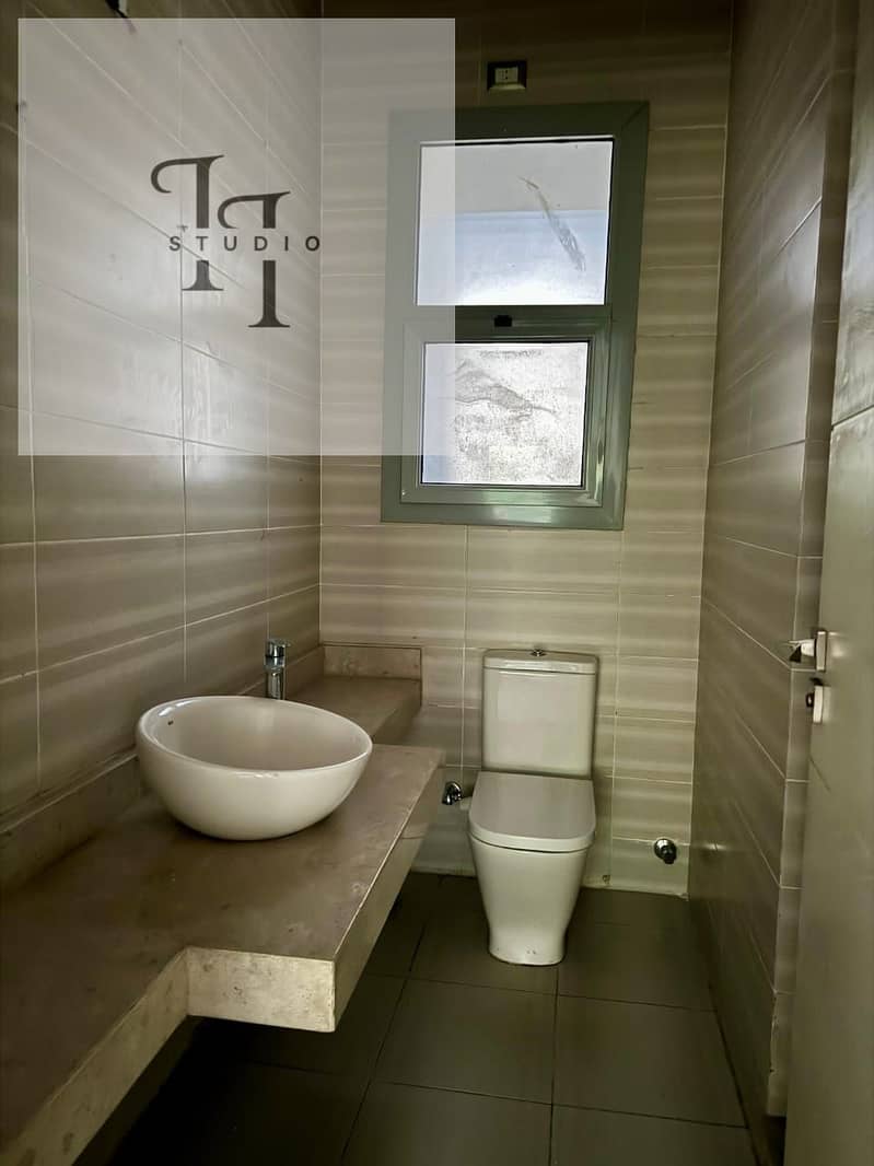 11 WhatsApp Image 2025-12-24 at 4.55. 21 PM (2). jpeg