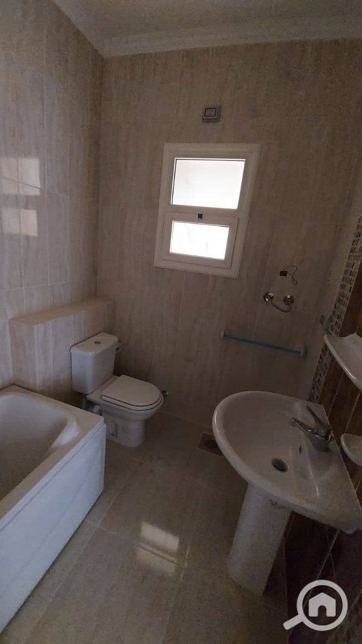 7 WhatsApp Image 2025-04-28 at 6.14. 41 PM (1). jpeg