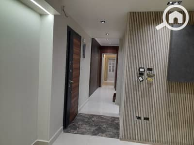 شقة 3 غرف نوم للايجار في القاهرة الجديدة، القاهرة - WhatsApp Image 2025-12-25 at 12.55. 26. jpeg