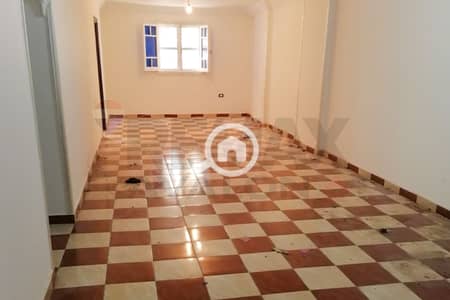 فلیٹ 3 غرف نوم للبيع في بولكلي، الإسكندرية - 1. jpg