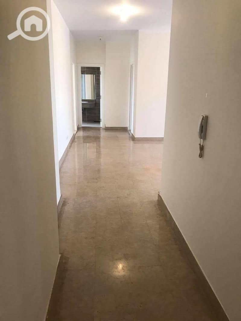 3 14462ef4-303d-4f3b-859c-343a85b87fe7. jpg