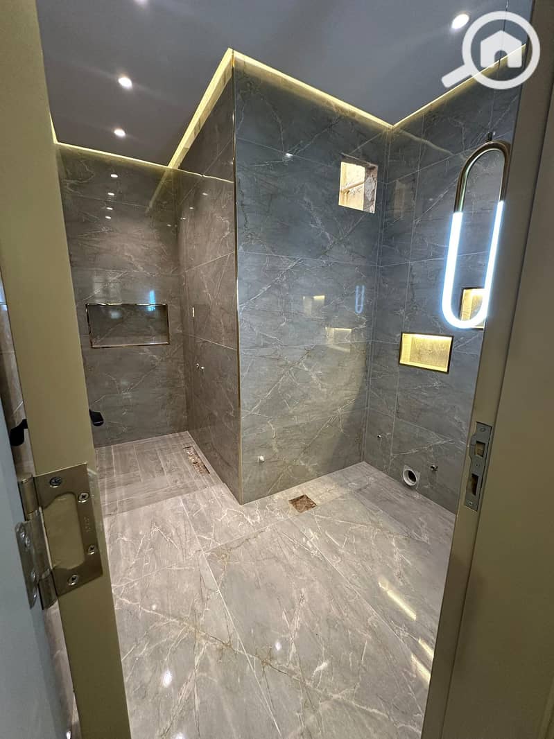 10 580815440_25153277957646752_297525738380692711_n. jpg