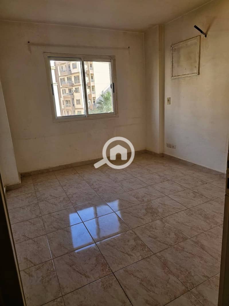 6 WhatsApp Image 2025-12-24 at 11.57. 17 PM. jpeg